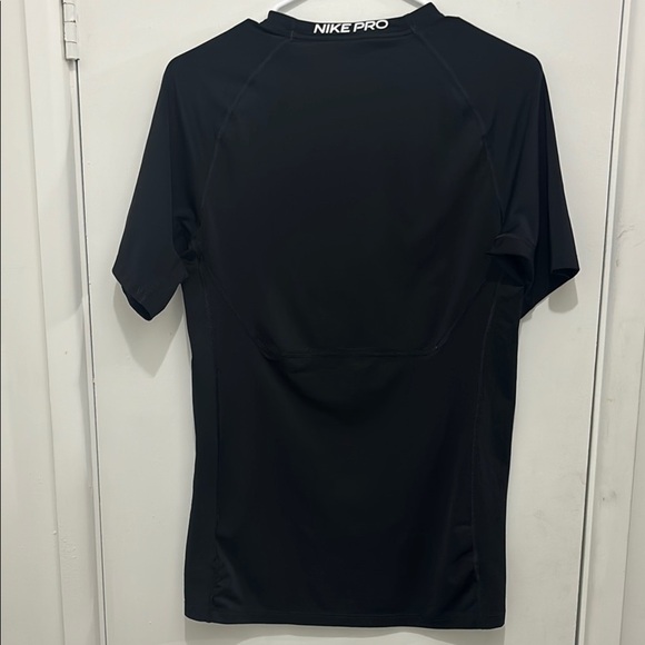Nike Black Dri-FIT T-Shirt - Picture 2 of 3